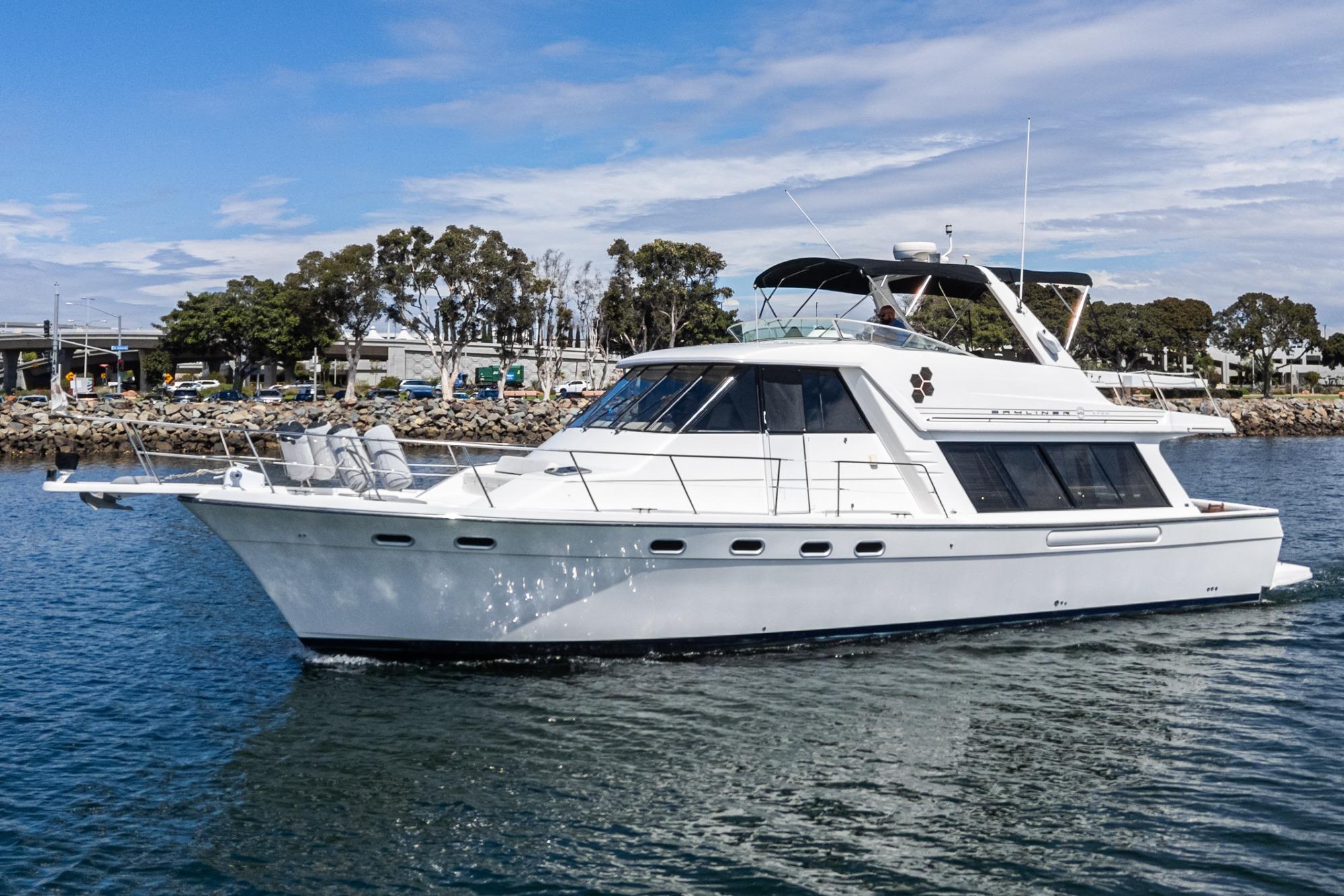 2001 Bayliner 4788 Pilot House Motoryacht