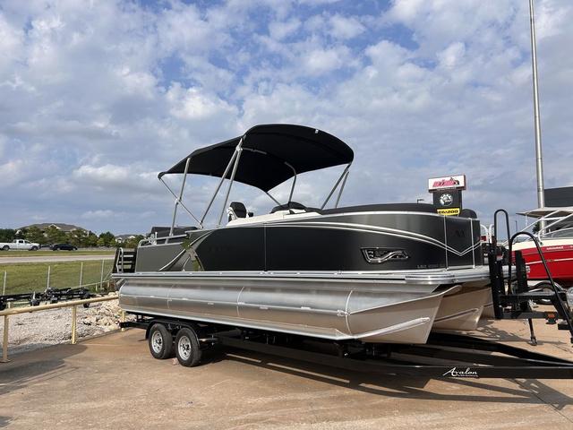 2025 Avalon LSZ Quad Lounger Shift 23 FT