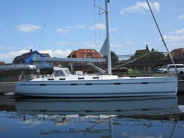 2010 Bavaria Cruiser 55