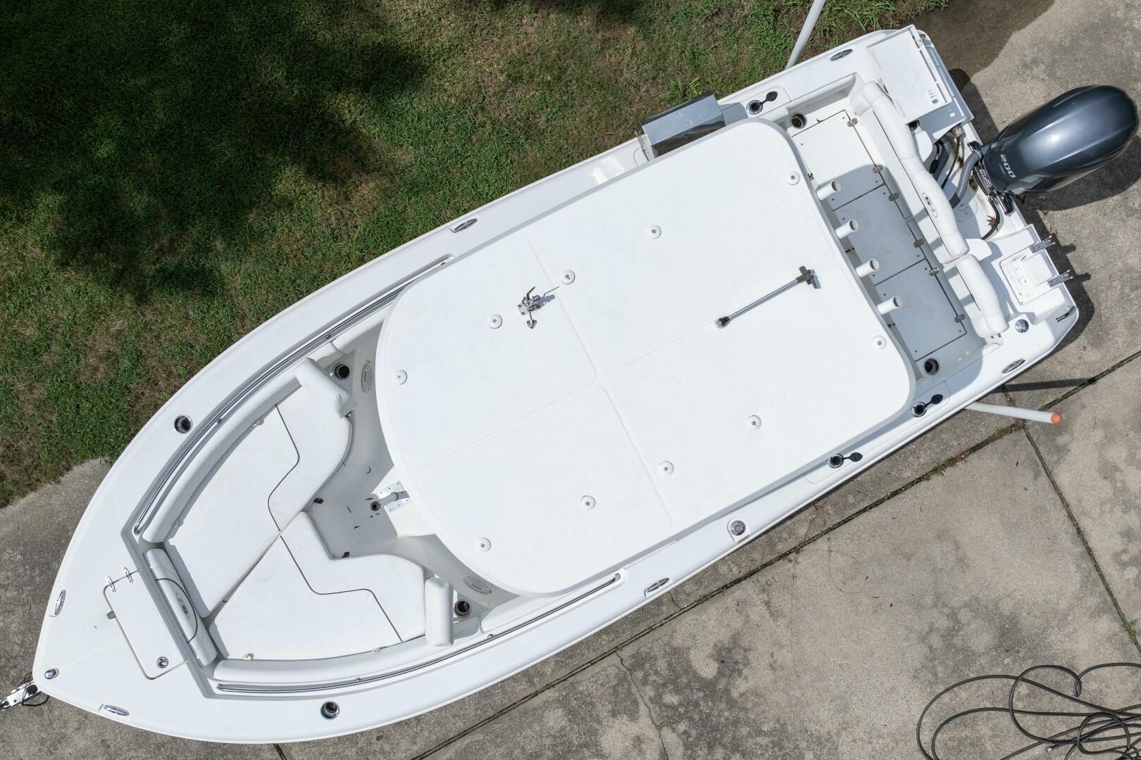 2017 Sea Hunt Ultra 225