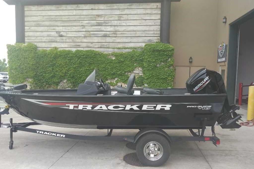 2026 Tracker Pro Guide V-16 SC