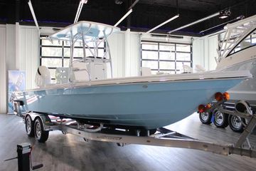 2025 East Cape 25 Hybrid