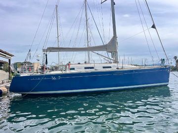 2002 Beneteau First 36.7