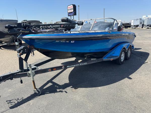 2004 Ranger 619 VS Fisherman