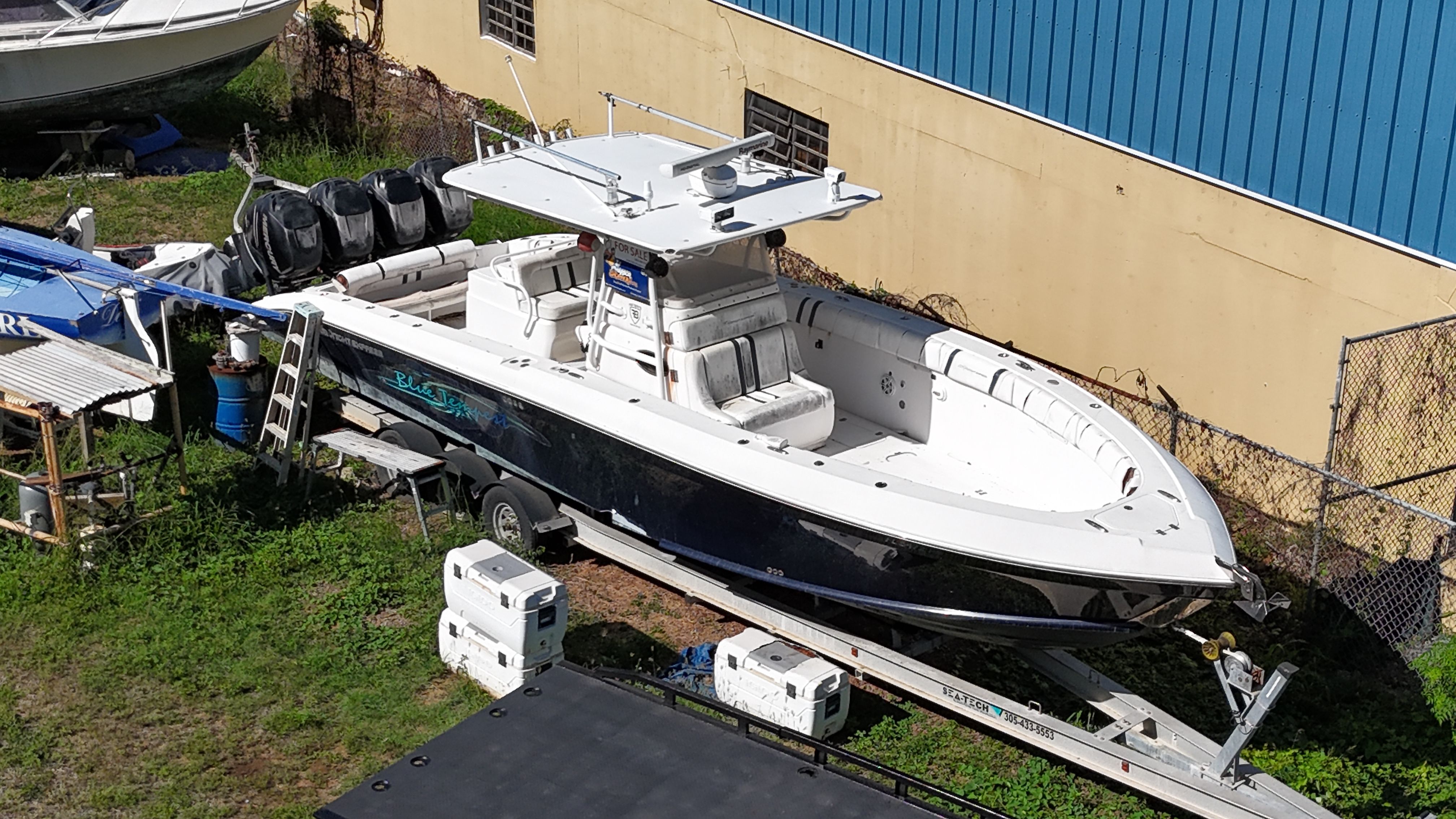 2010 Midnight Express 37 Open