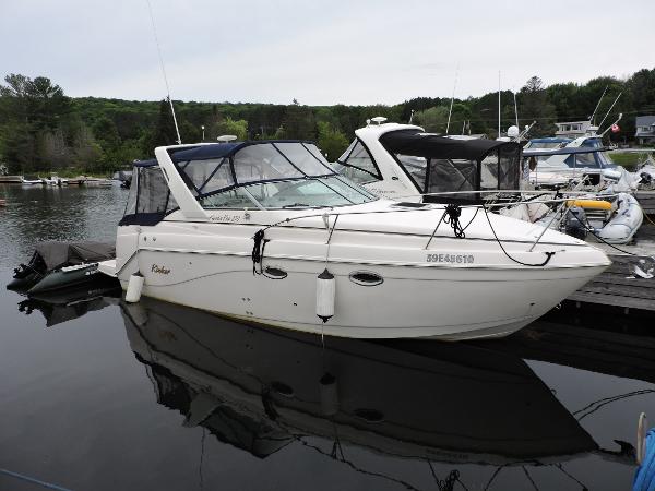 Rinker 270 Fiesta Vee