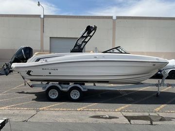 2025 Bayliner VR6 Bowrider OB