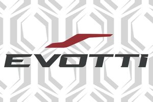 Introductory Evotti 523 CS Pontoon Evotti logo with geometric background, 2026 Introductory Evotti 523 CS Pontoon.