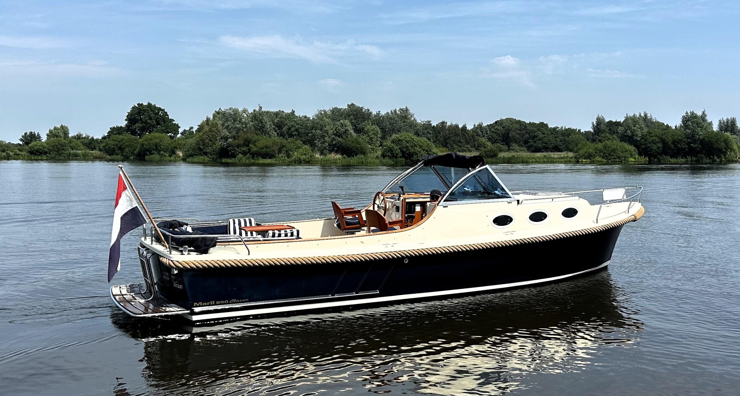 2002 Maril 890 Classic Cabinsloep