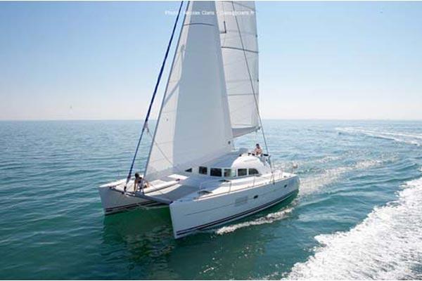 Lagoon 380 S2 Manufacturer Provided Image