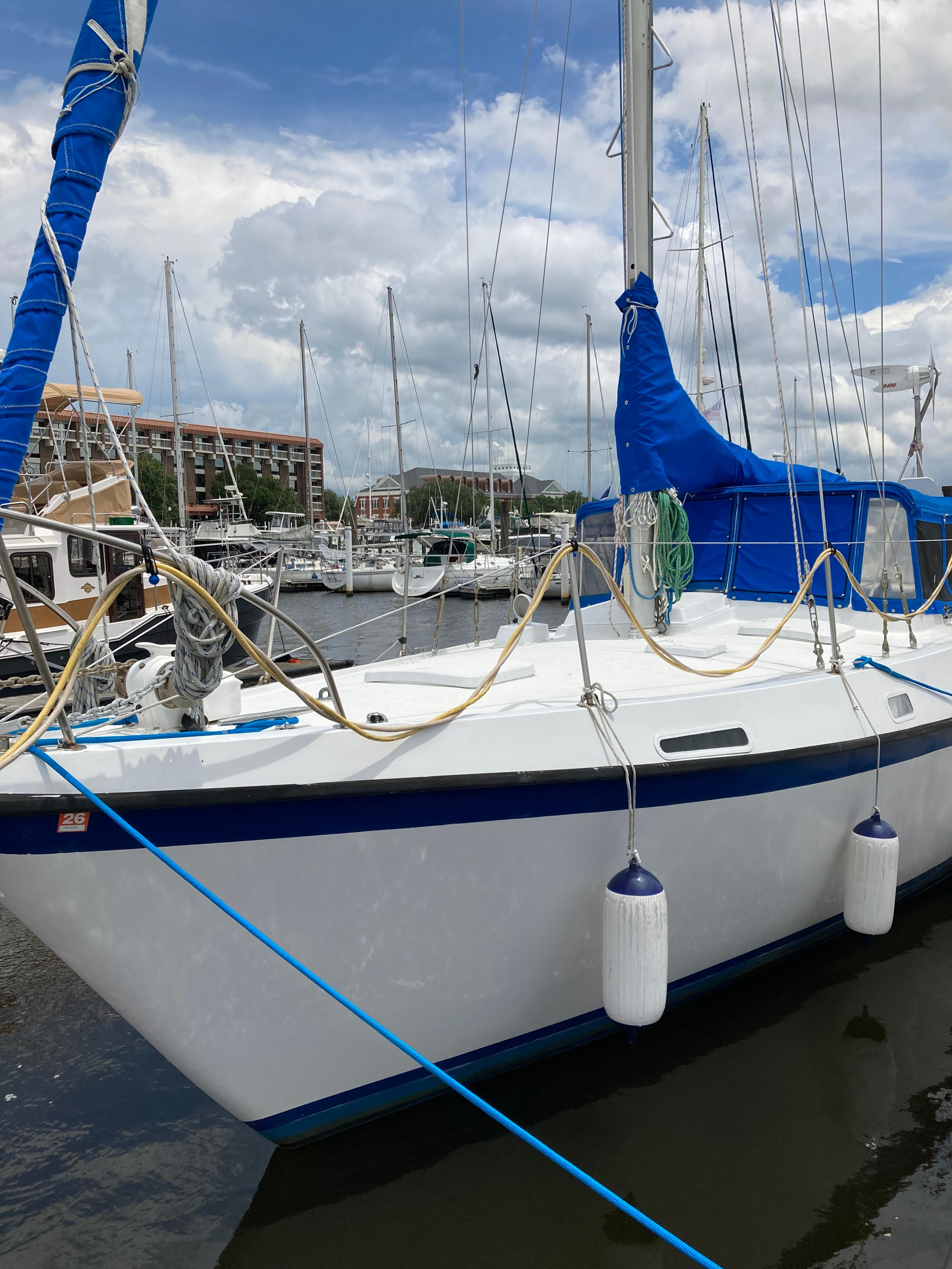 1972 Pearson 390 Center Cockpit, New Bern North Carolina - boats.com