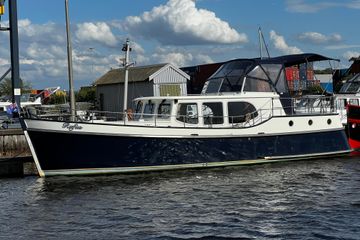 2002 Custom Belter 1240