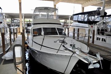 1985 Bertram 42 Convertible