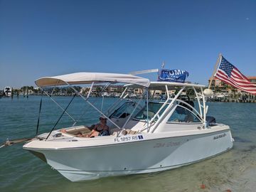 2018 Sailfish 245DC