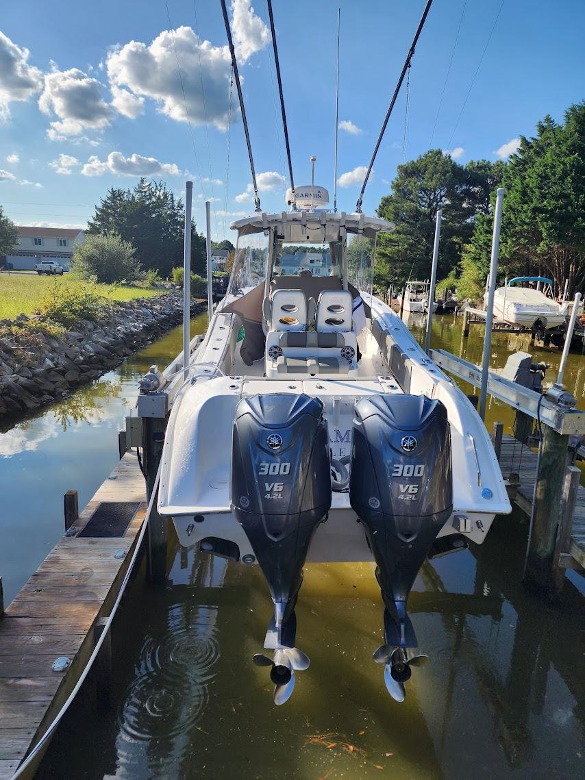 2021 Cape Horn 32 XS