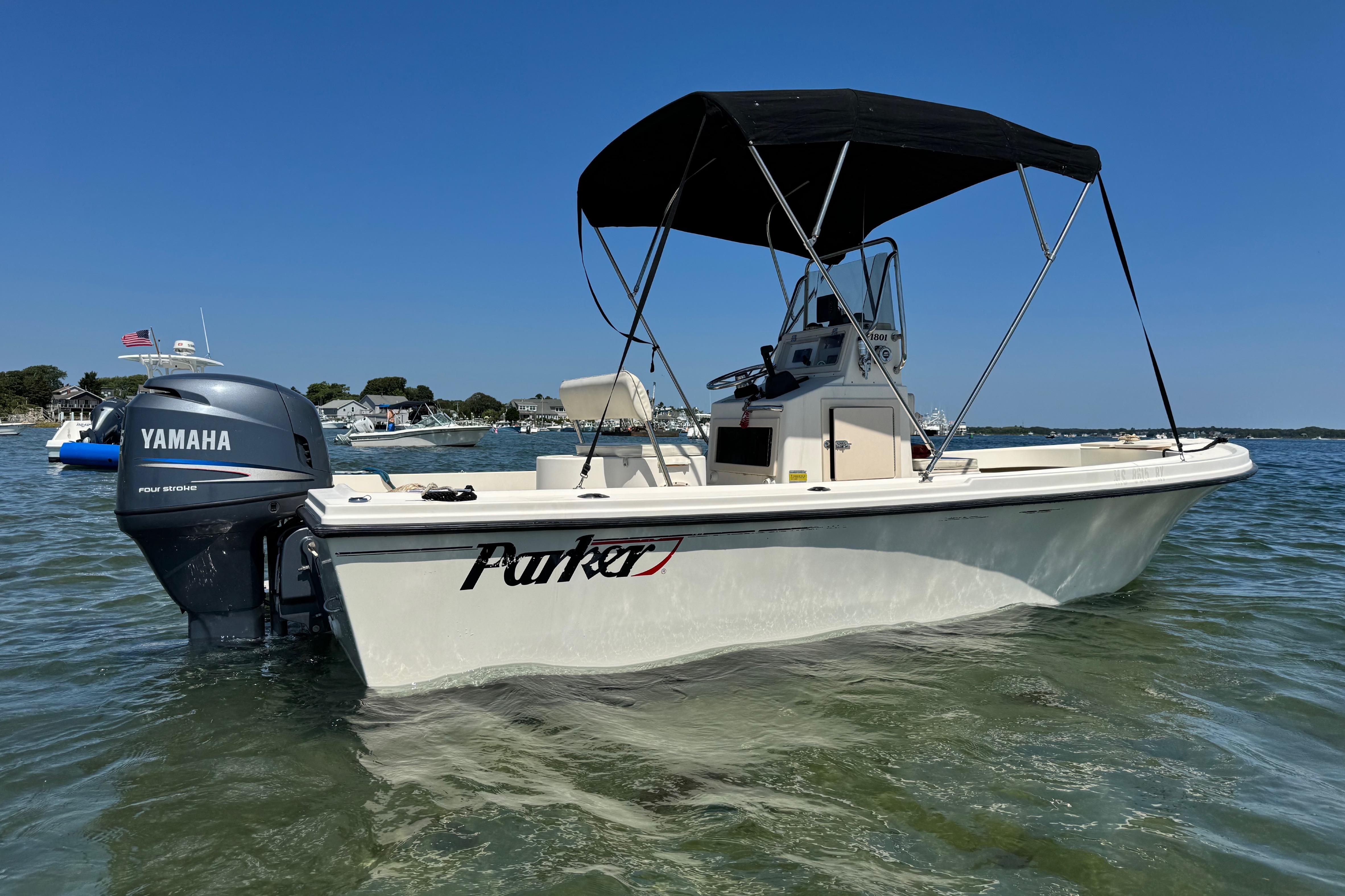 2006 Parker 1801 Center Console