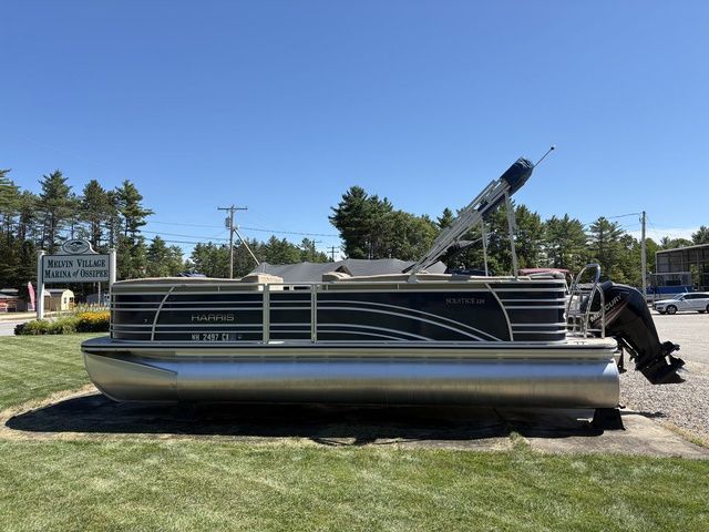 2015 Harris Solstice 220