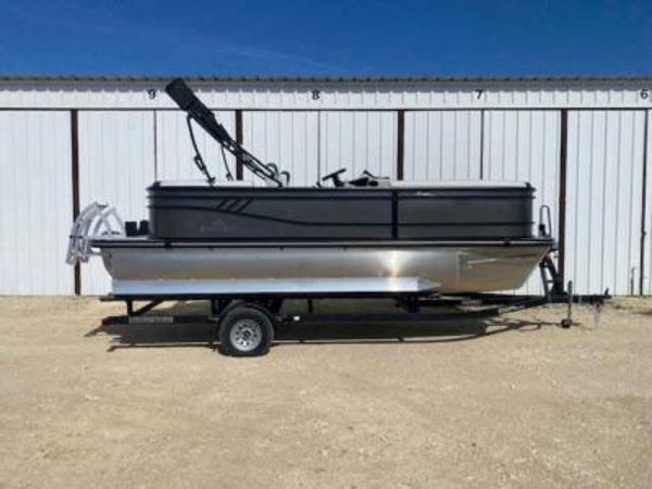 2025 SunCatcher Select 320 RC