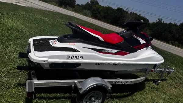 Yamaha WaveRunner EX Deluxe