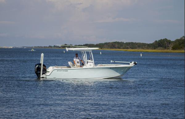 2023 Sportsman Open 232 Center Console