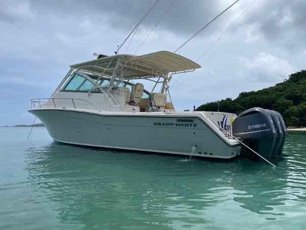 2016 Grady-White Express 370