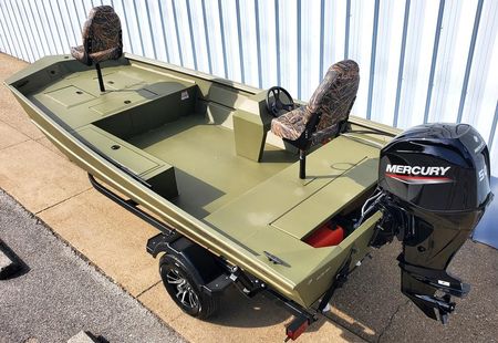 2023 Lowe RX1760 with side console kit, Evansville United States - boats.com