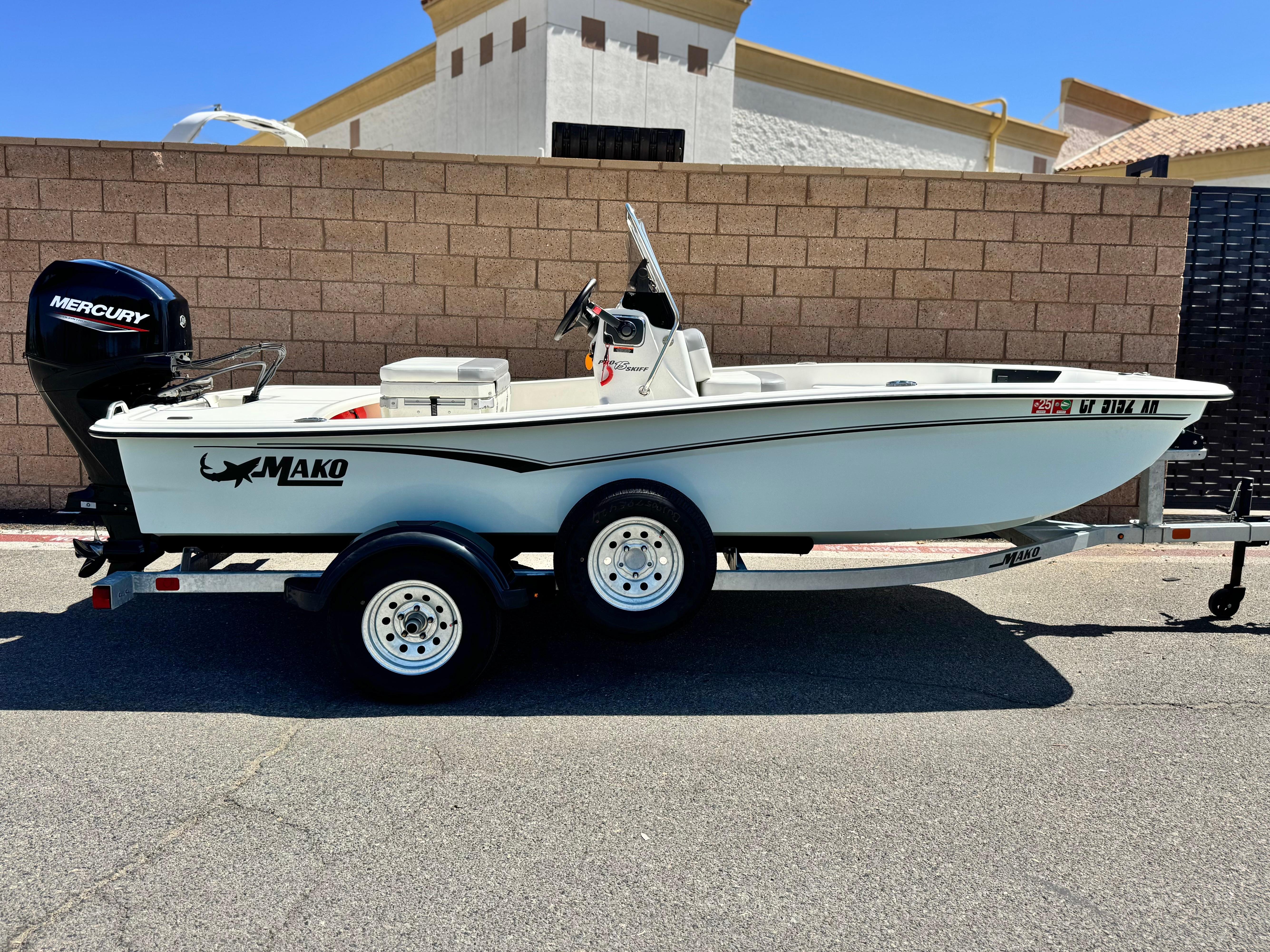 2024 Mako Pro Skiff 15 CC