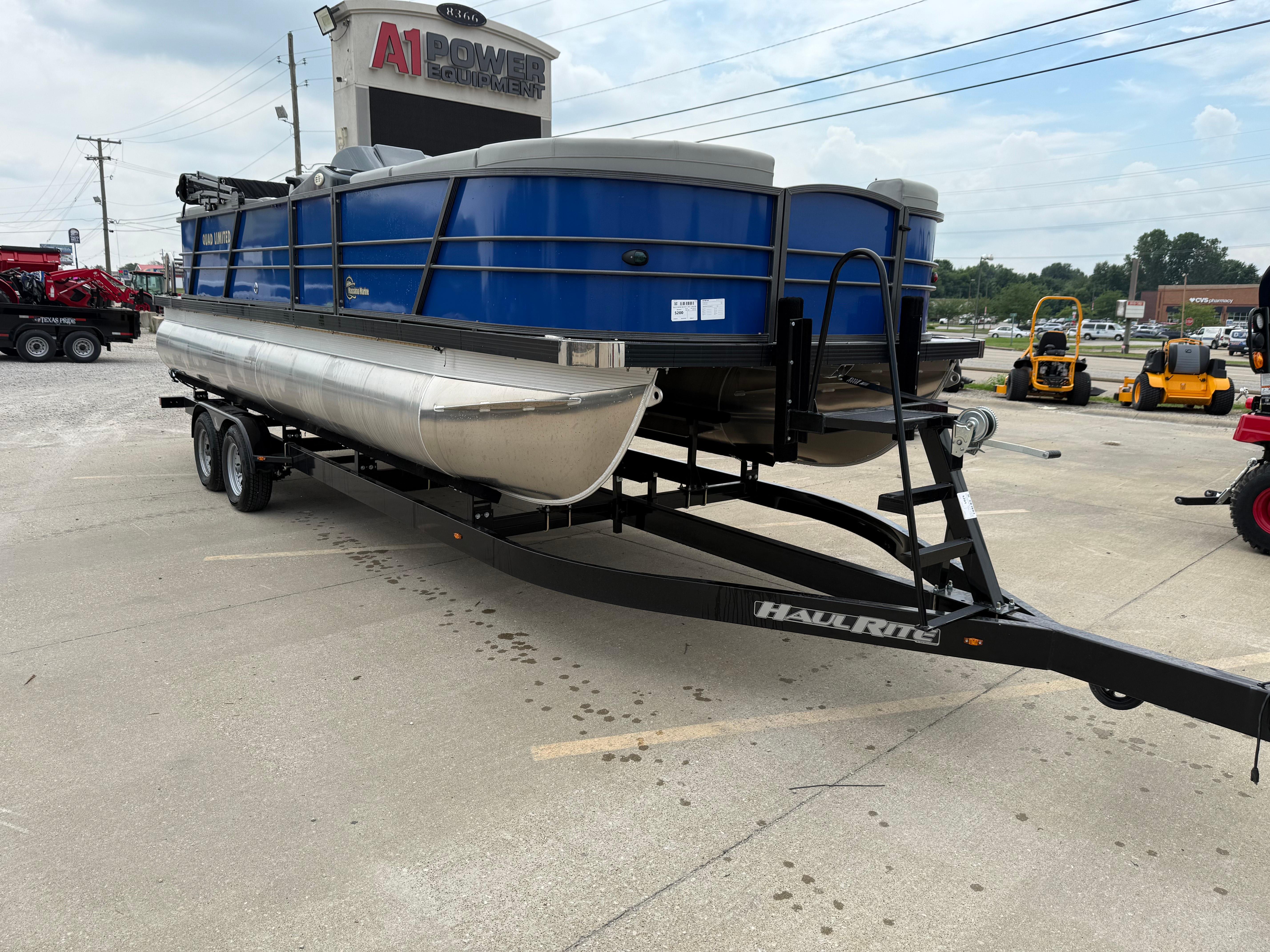2024 Massimo Marine P 24 LIMITED QUAD