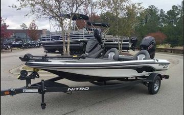 2025 Nitro Z17