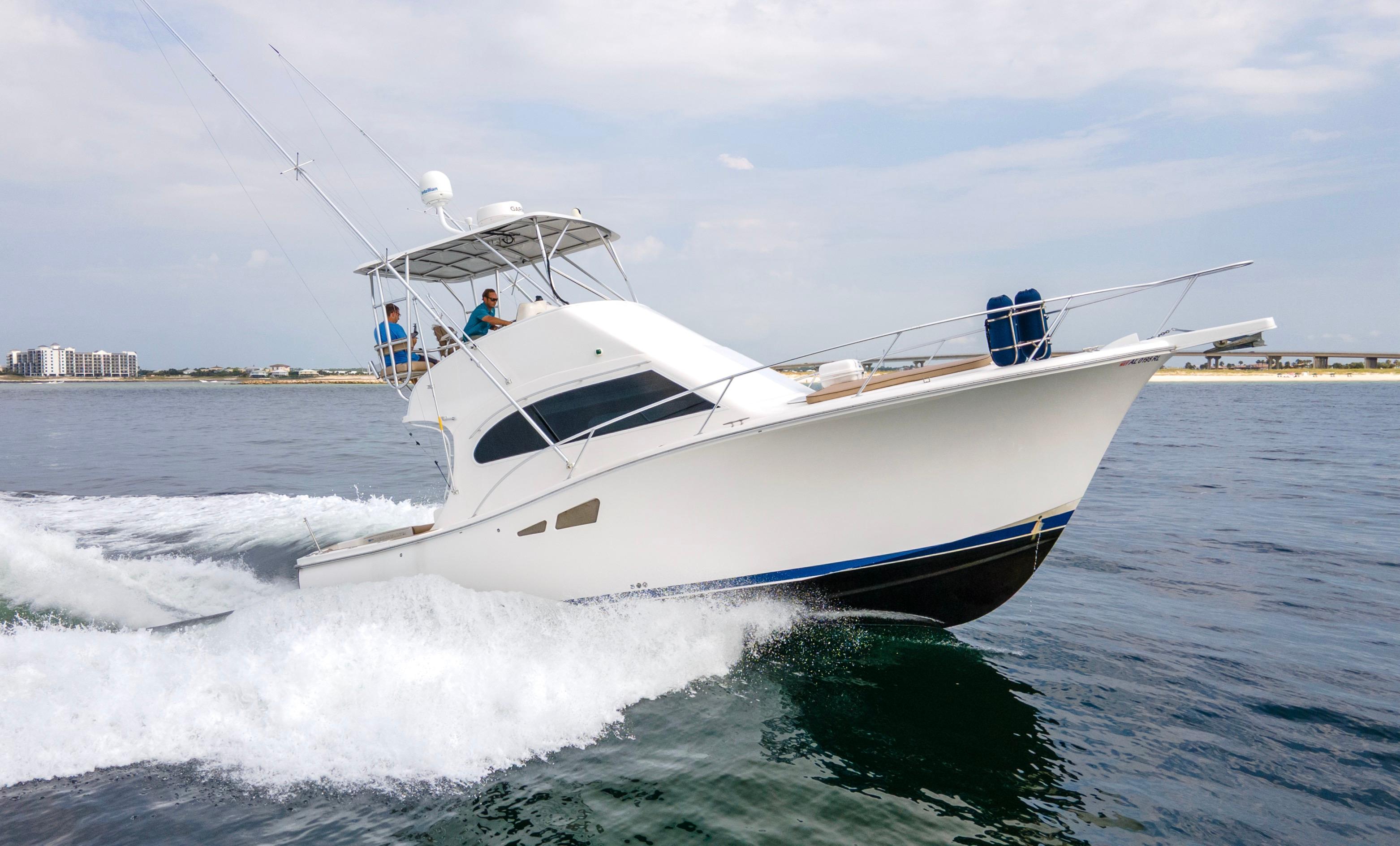2008 Luhrs 35 Convertible