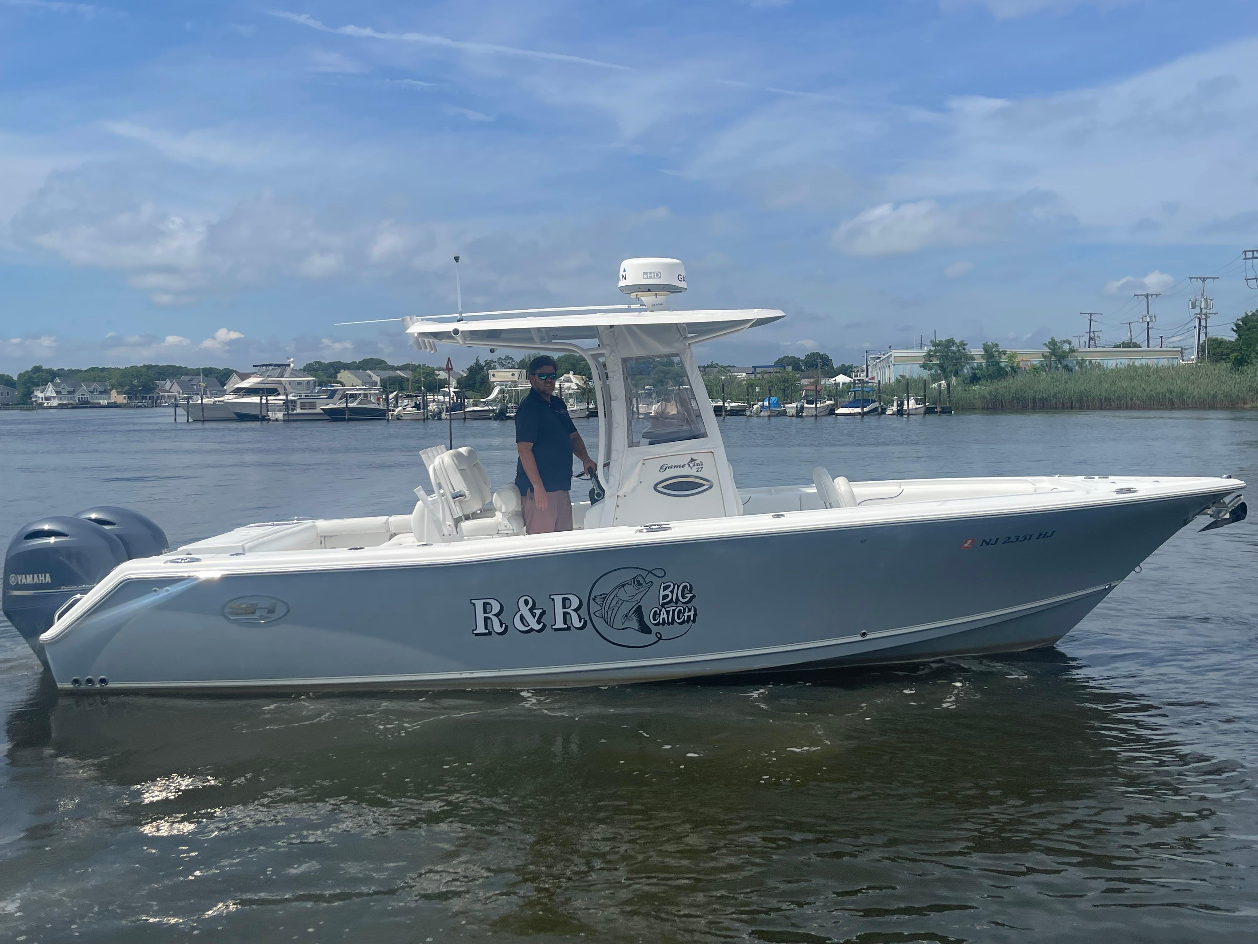 2016 Sea Hunt Gamefish 27