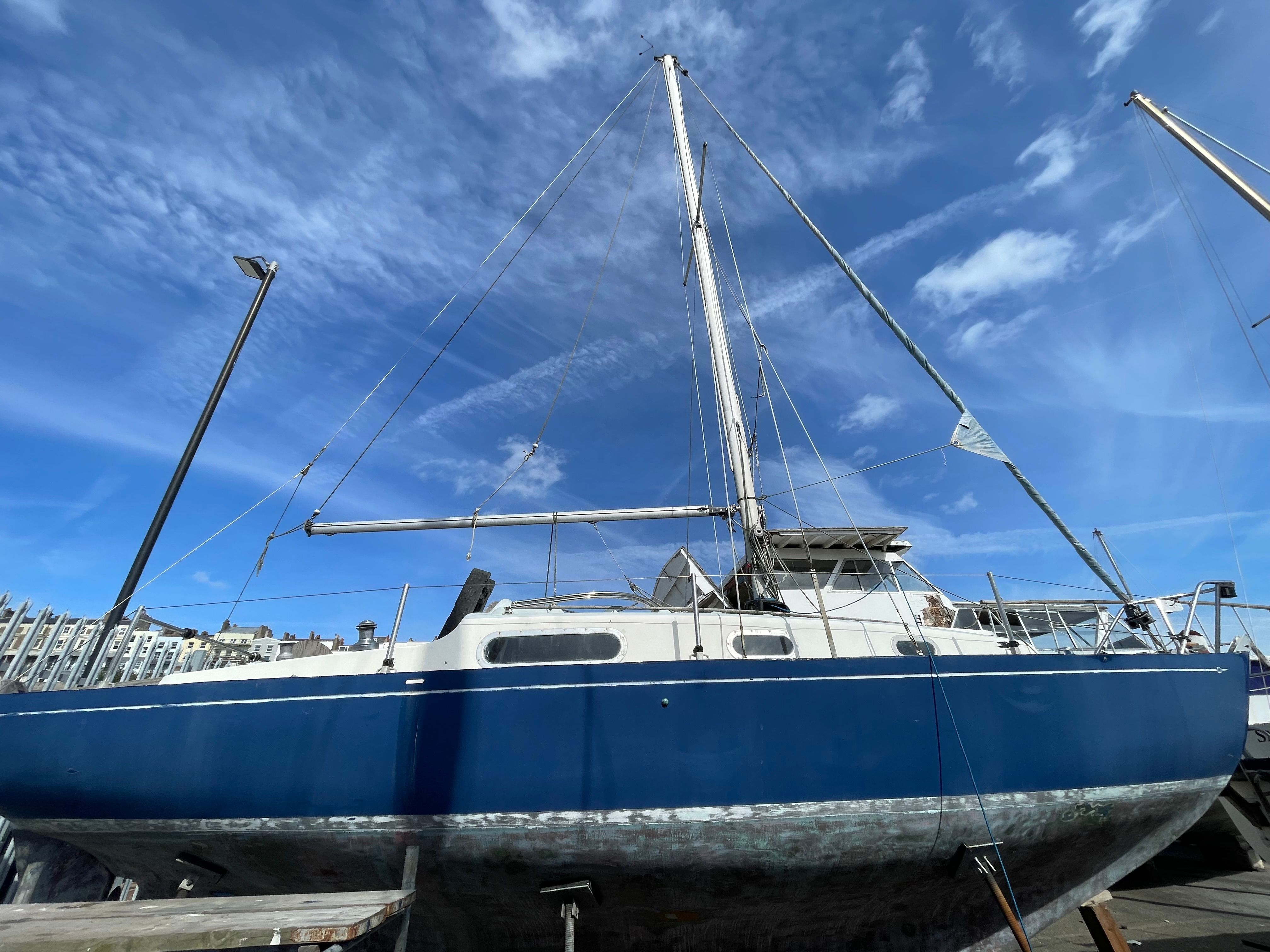 1990 Contessa 26