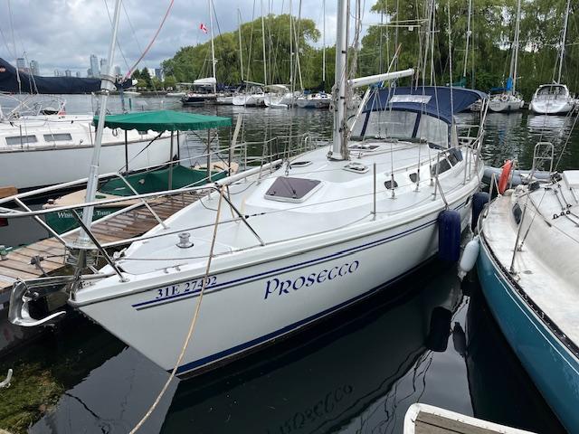 Catalina 36 MkII 2004 Catalina 36MKII sailboat named "Prosecco" docked in a marina.