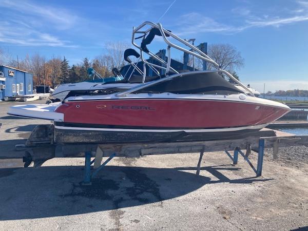 2008 Regal 1900 Bowrider