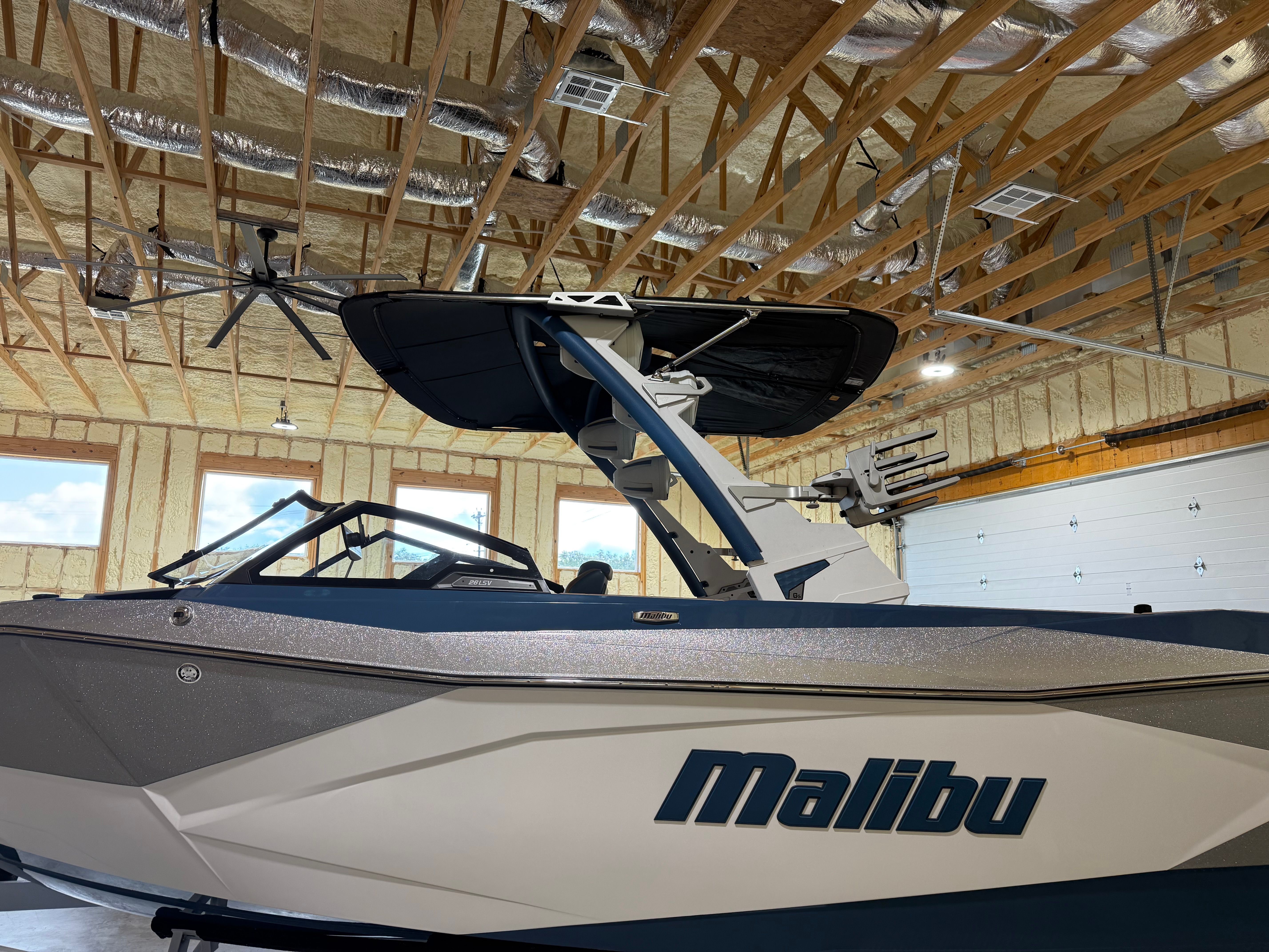 2023 Malibu Wakesetter 26 LSV