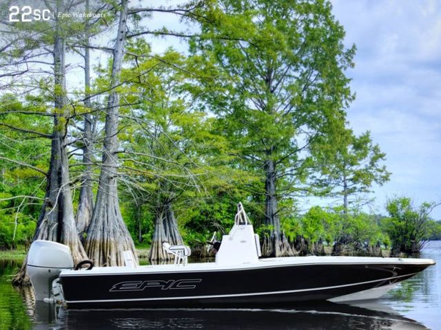 2015 Epic Boats 22SC