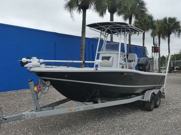 2015 Epic Boats 22SC