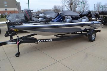 2025 Nitro Z17