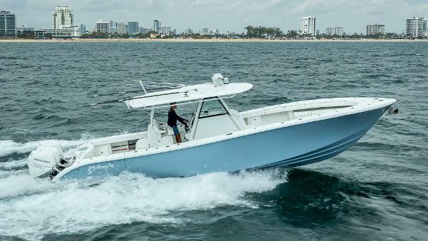 2018 Yellowfin 39 Offshore