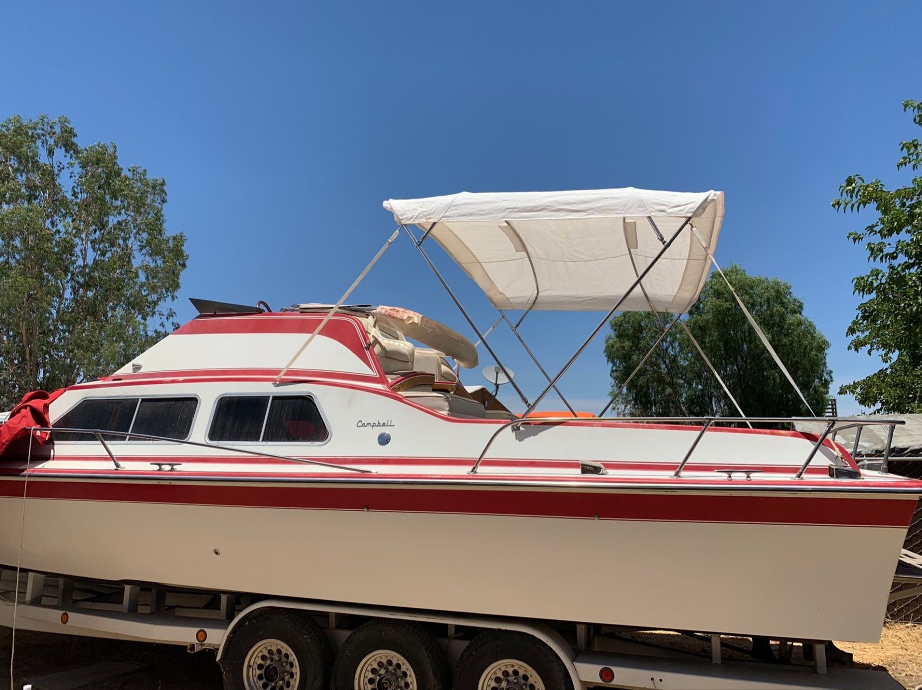 1976 Campbell 32 Flybridge Cruiser