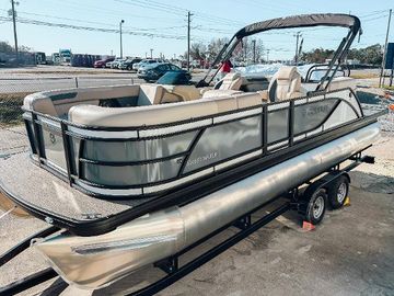 2025 Godfrey Sweetwater 20'-22' Split Bench Tritoon - 2086 SB
