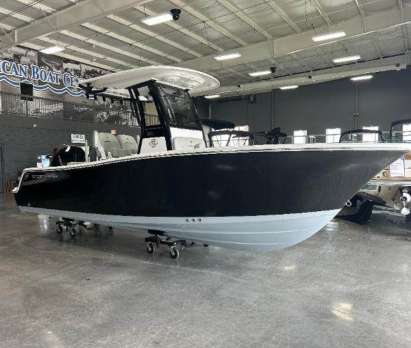 2025 Sportsman Open 212 Center Console
