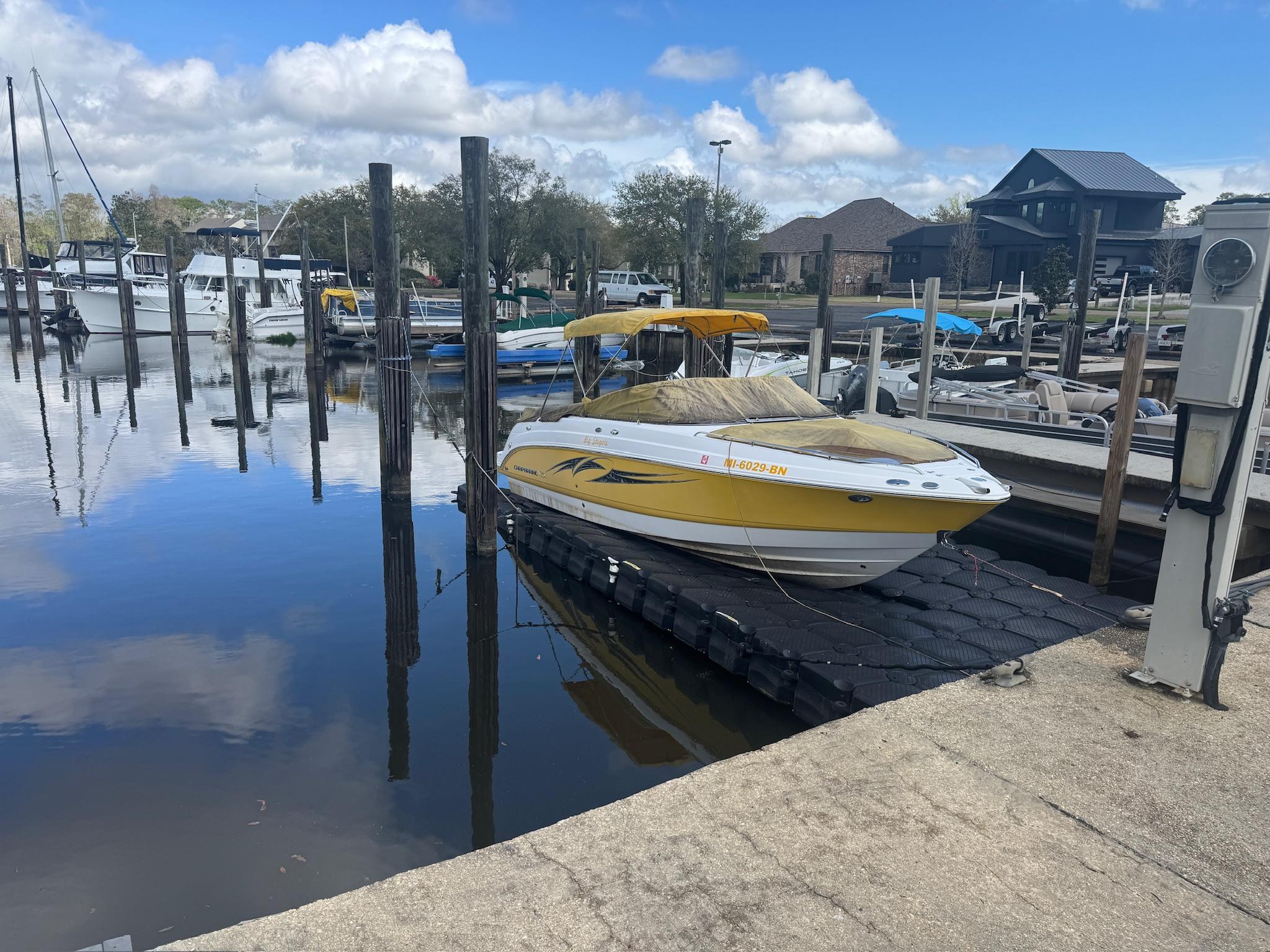 2007 Chaparral Sunesta 254