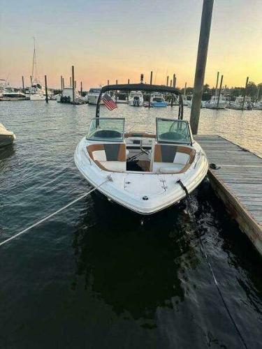 2023 Chaparral 230 SSi