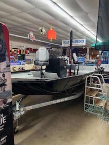 2026 Lowe Roughneck RX1760 Pathfinder