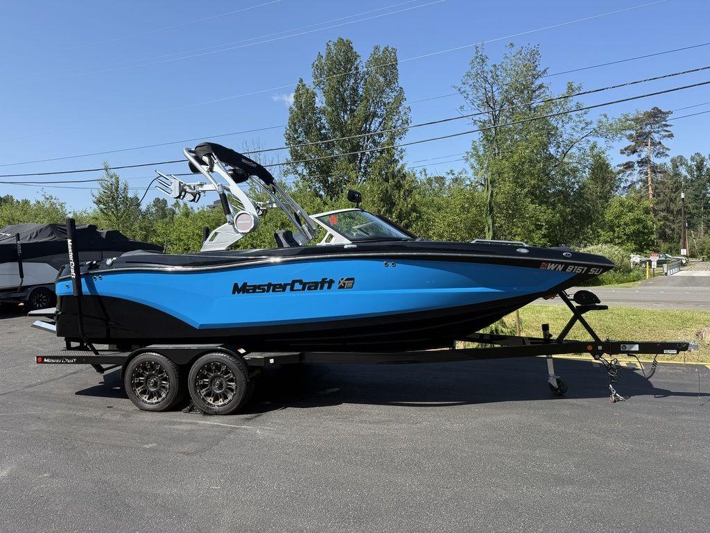 MasterCraft XT22