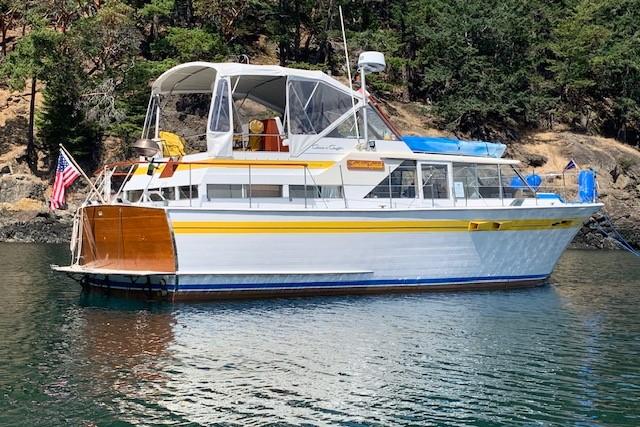 1965 Chris-Craft Constellation