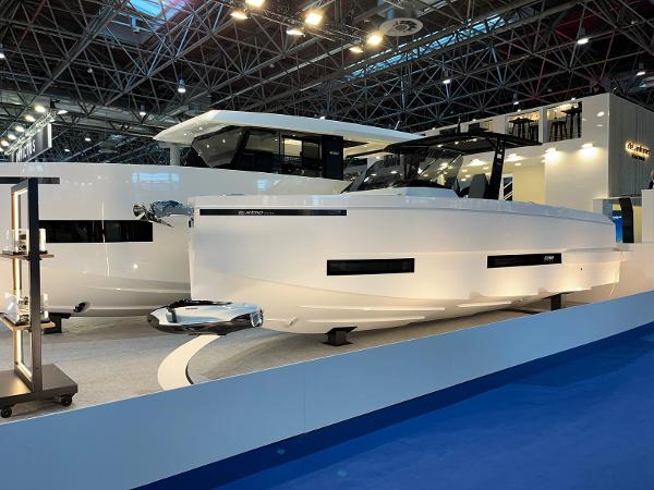 De Antonio Yachts D32 OPEN