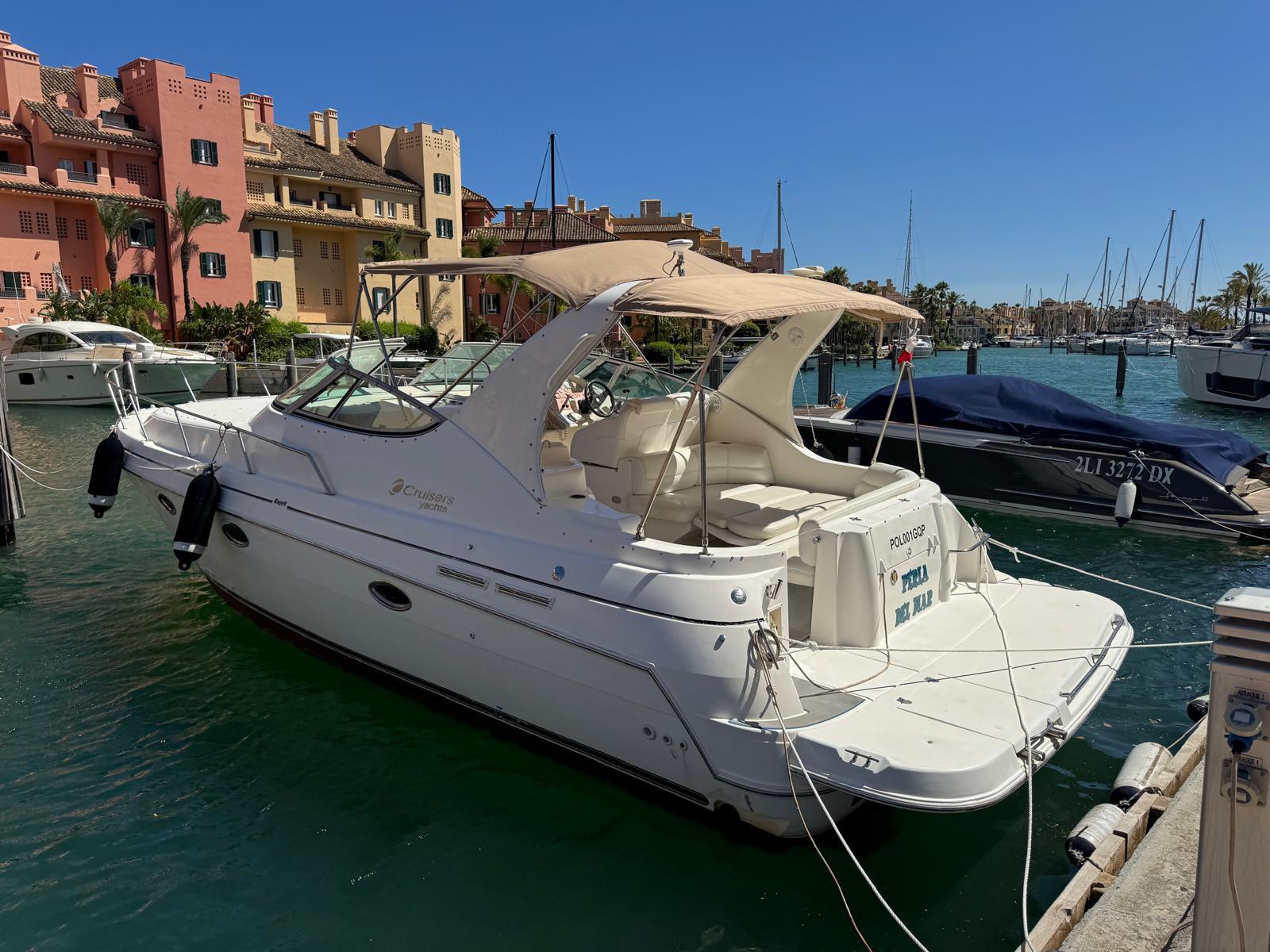 1999 Cruisers Yachts 3375 ESPIRIT