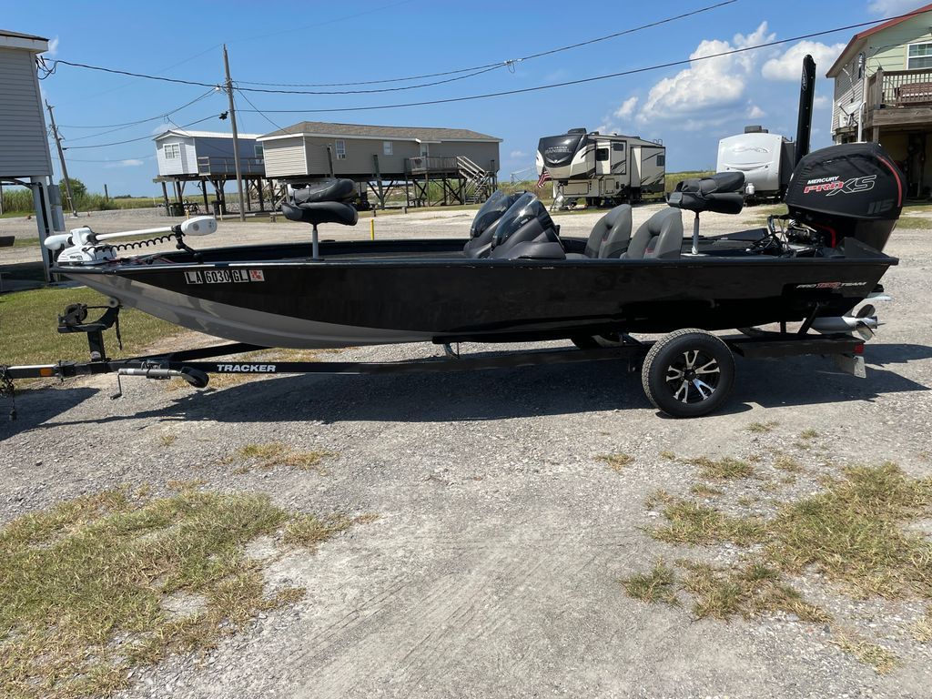 2021 Tracker 190 TX